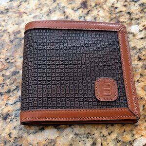 Brown Bally Bi-Fold Men's Wallet with Tan Trim, vintage beauty
